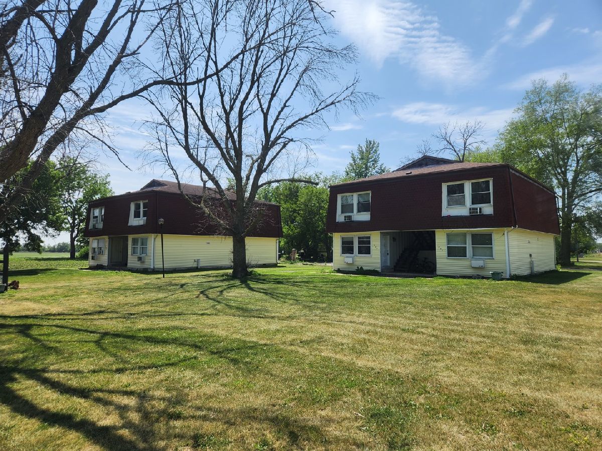  Rented Toluca Illinois, 205 Maple