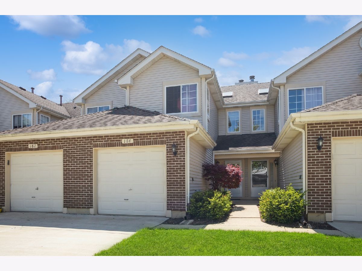 Townhomes & Condos Sold Red Rock Schaumburg Illinois, 184 Sierra Pass