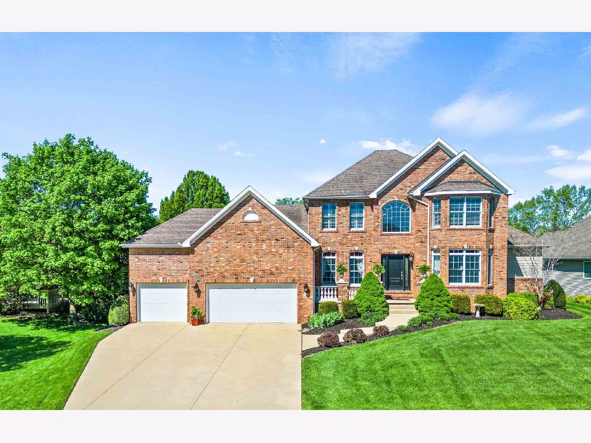 Homes & Condos & Townhomes Sold Hawthorne Ii Bloomington Illinois, 4 Derby