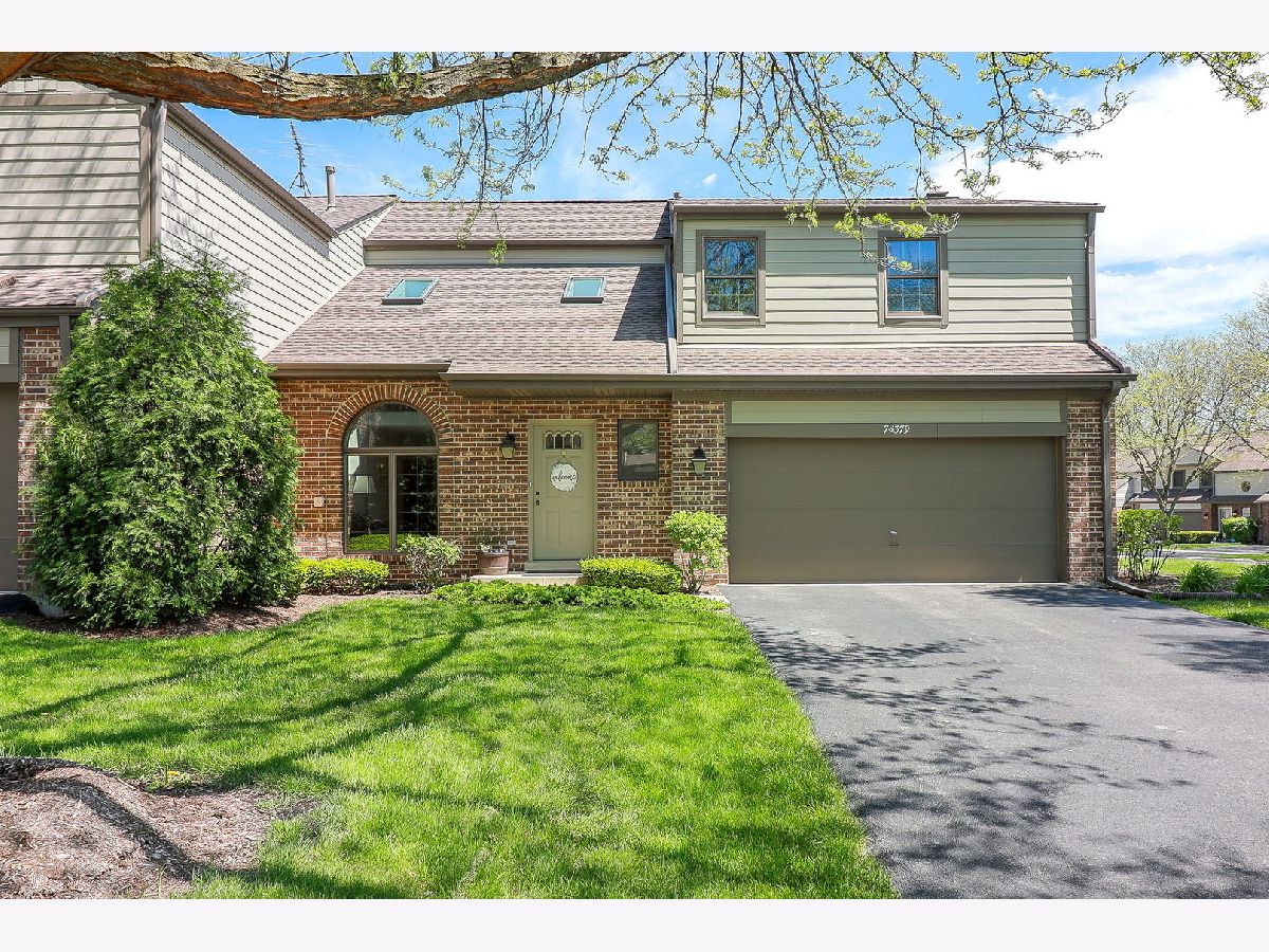 Townhomes Sold Fairways Of Hobson Creek Naperville Illinois, 7S379 Augusta
