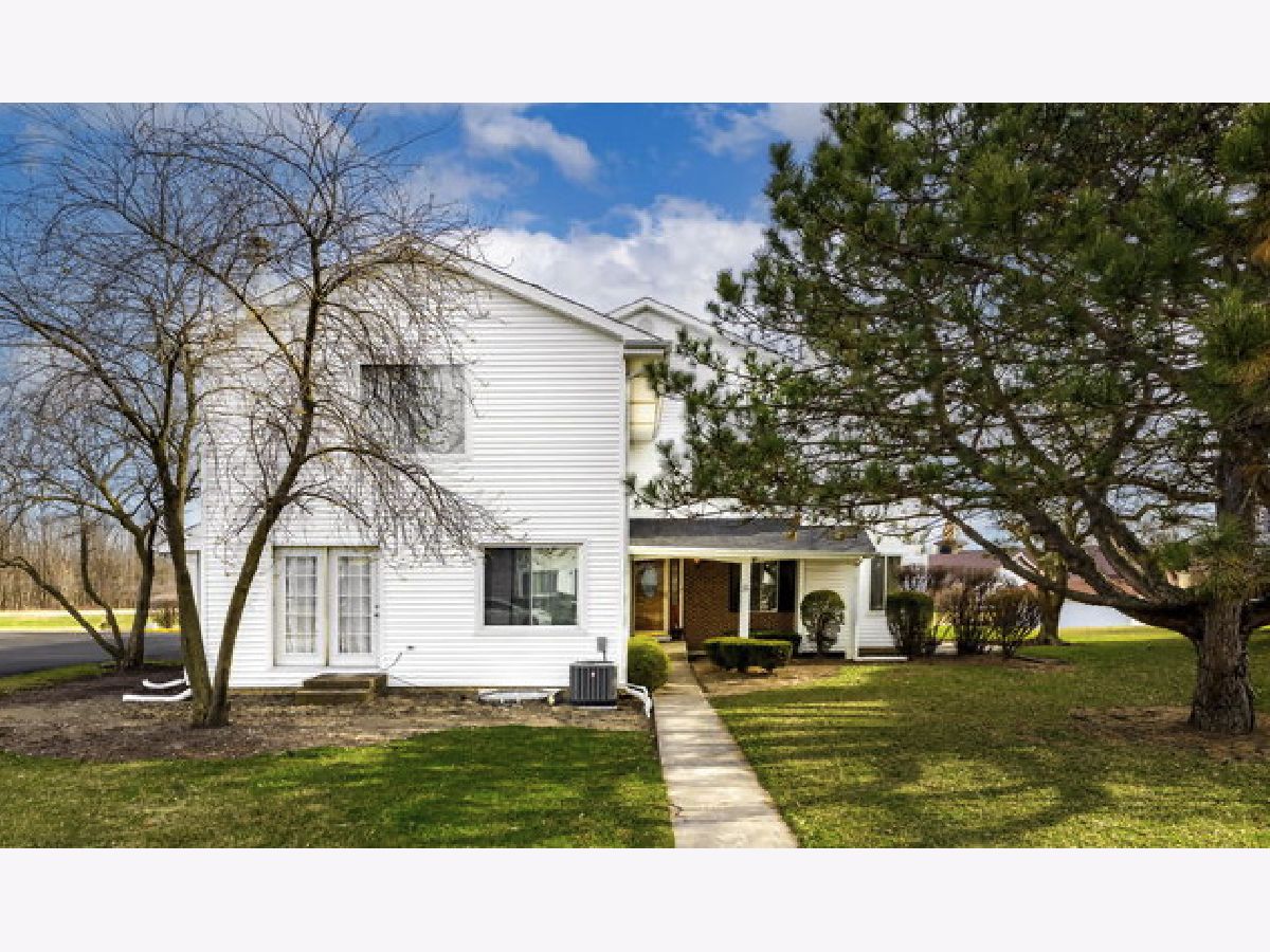 Homes & Townhomes & Condos Rented Creekside Matteson Illinois, 47 Churn