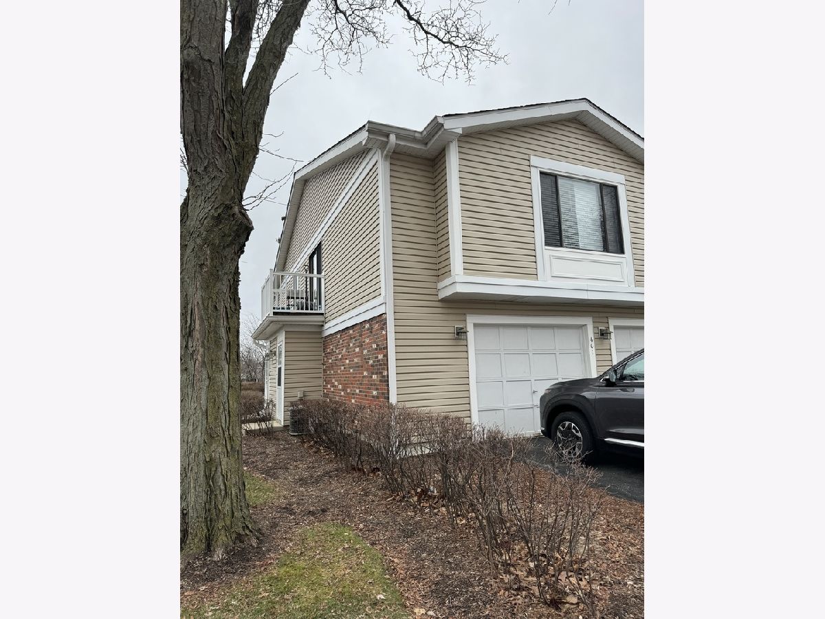 Townhomes & Condos & Homes Rented New Century Town Vernon Hills Illinois, 401 Stevenson
