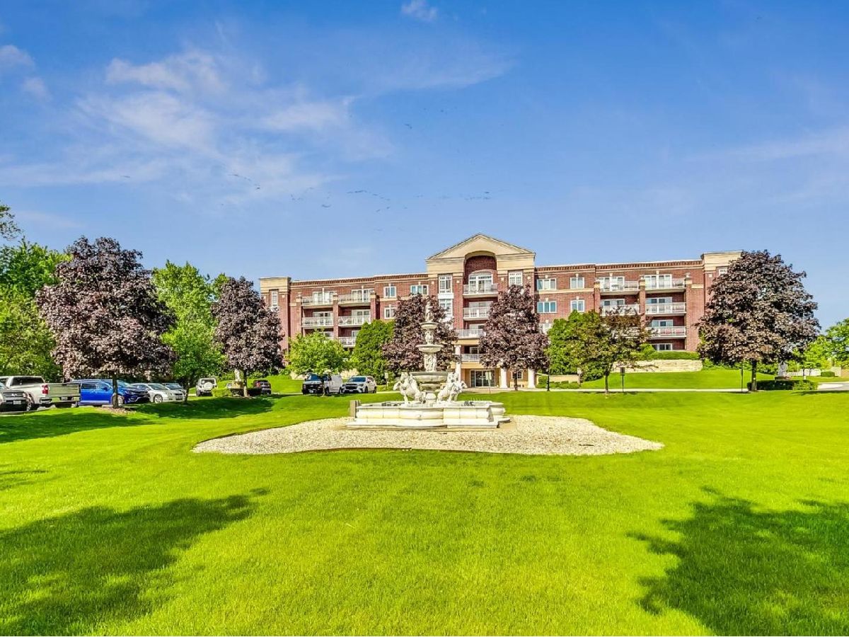 Condominiums Sold Renaissance Niles Illinois, 7031 Touhy