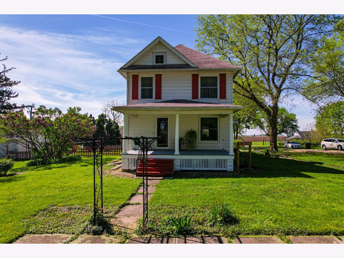  Sold Holcomb Illinois, 201 1st