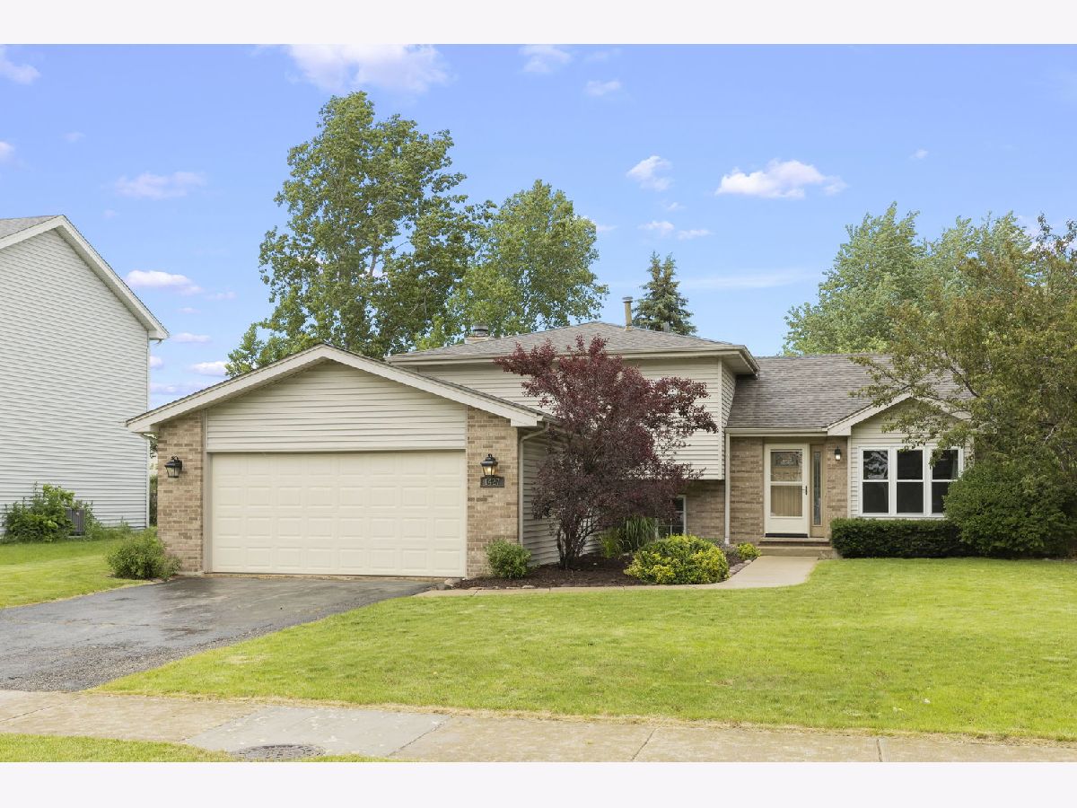 Townhomes & Homes Sold Fox Hill Yorkville Illinois, 1427 Aspen
