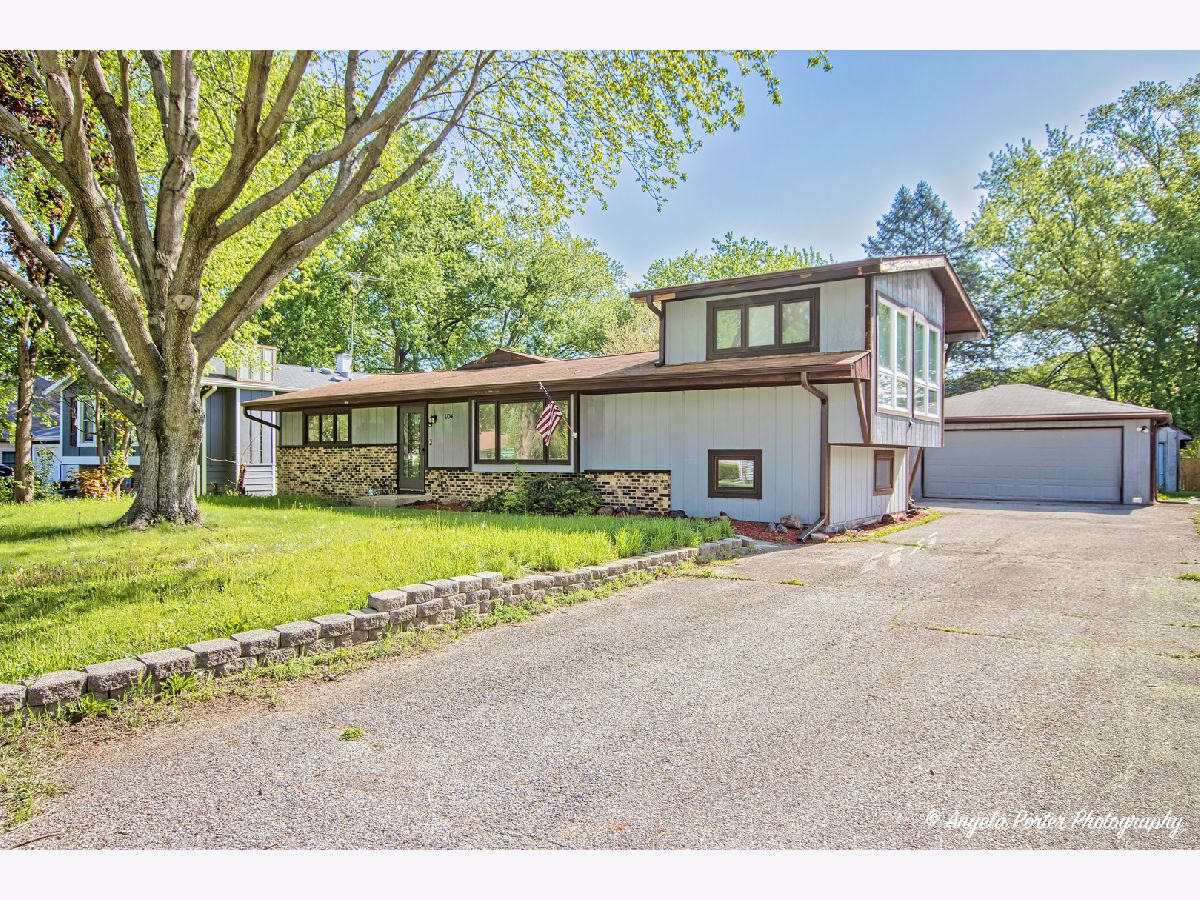 Homes Sold Lakeland Shores Mchenry Illinois, 1704 North
