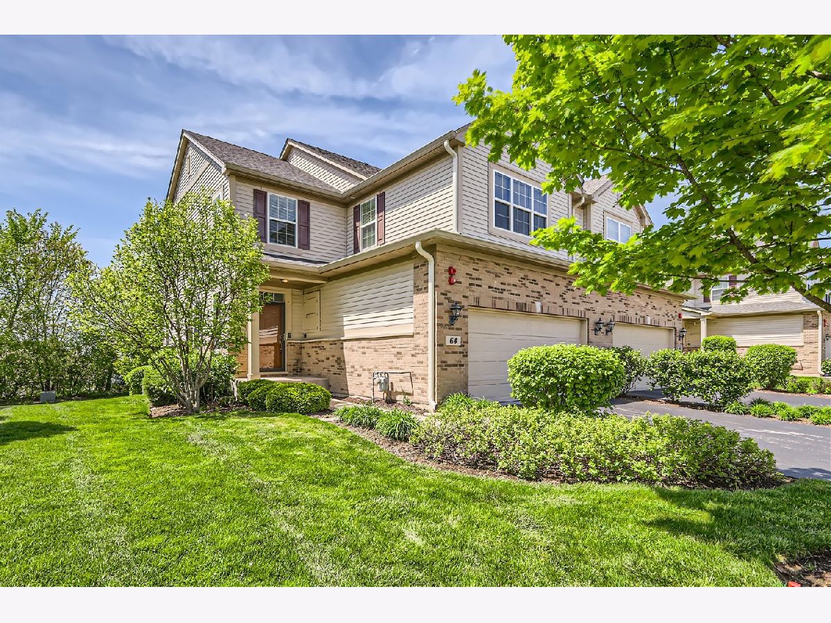 Townhomes Rented Oak Creek North Aurora Illinois, 64 Oak Creek