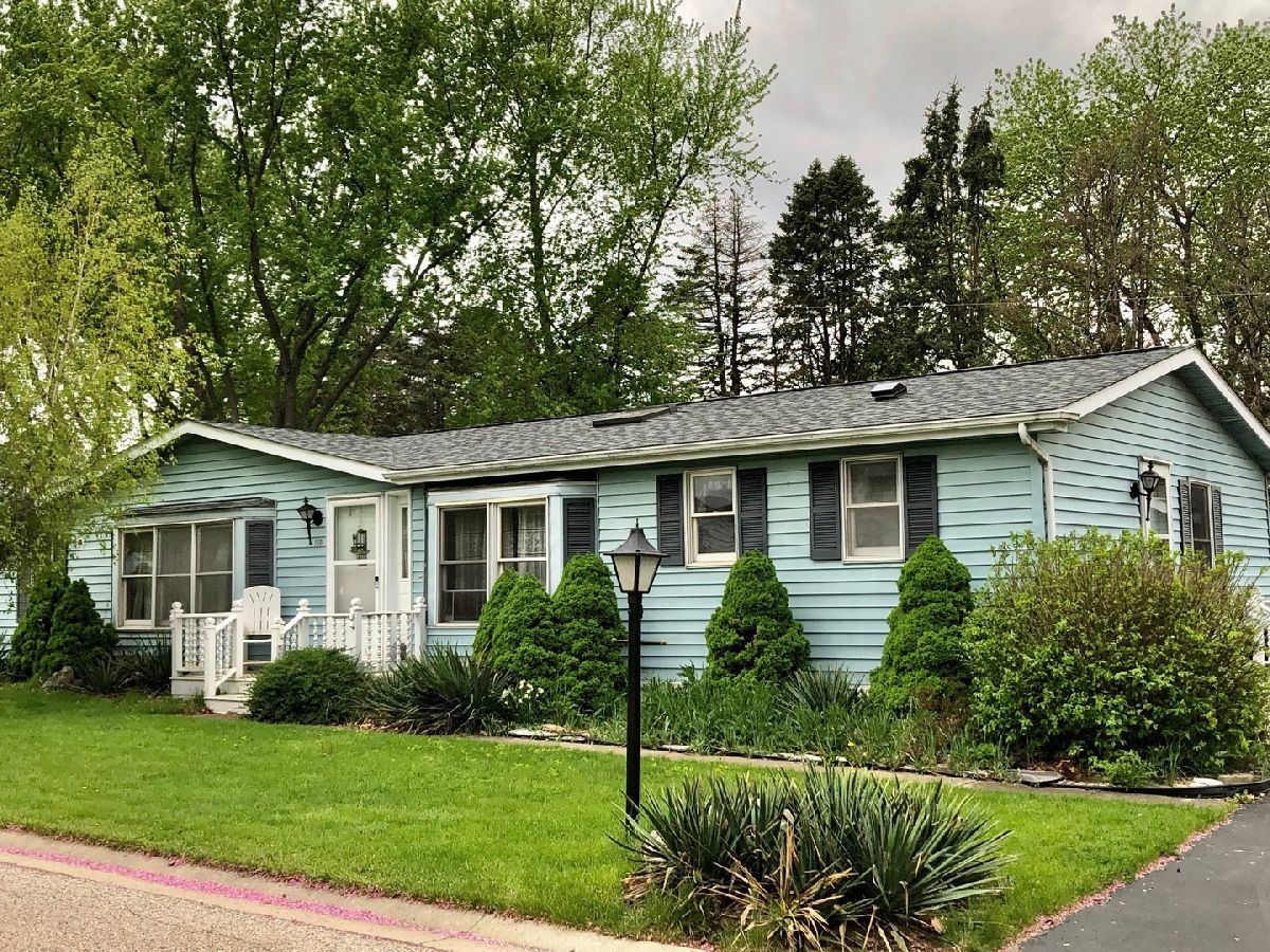 Indian Trails Marengo IL, Homes For Sale & For Rent Sadie Winter Dana