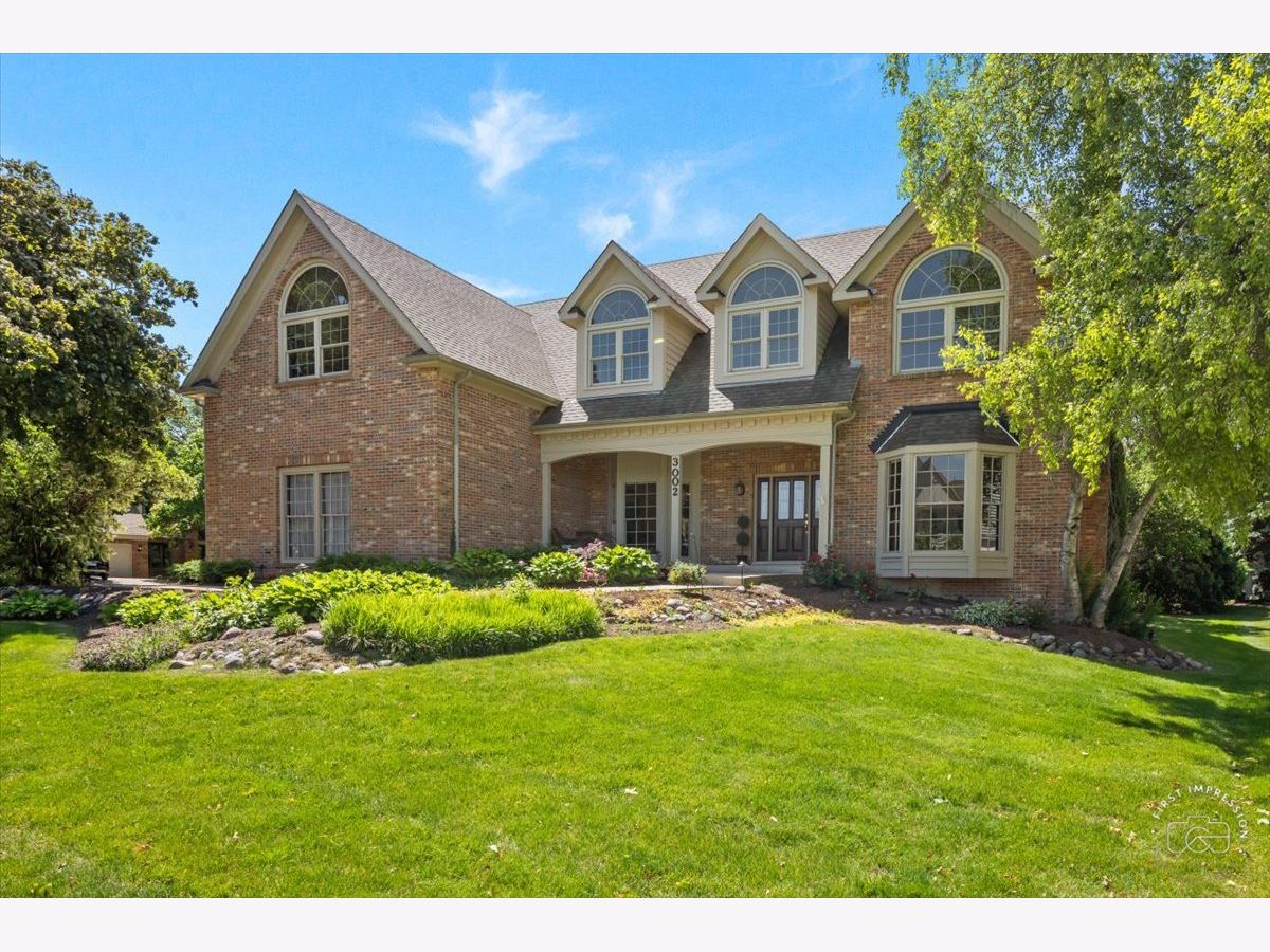 Homes & Townhomes Sold Royal Fox St Charles Illinois, 3002 Royal Queens