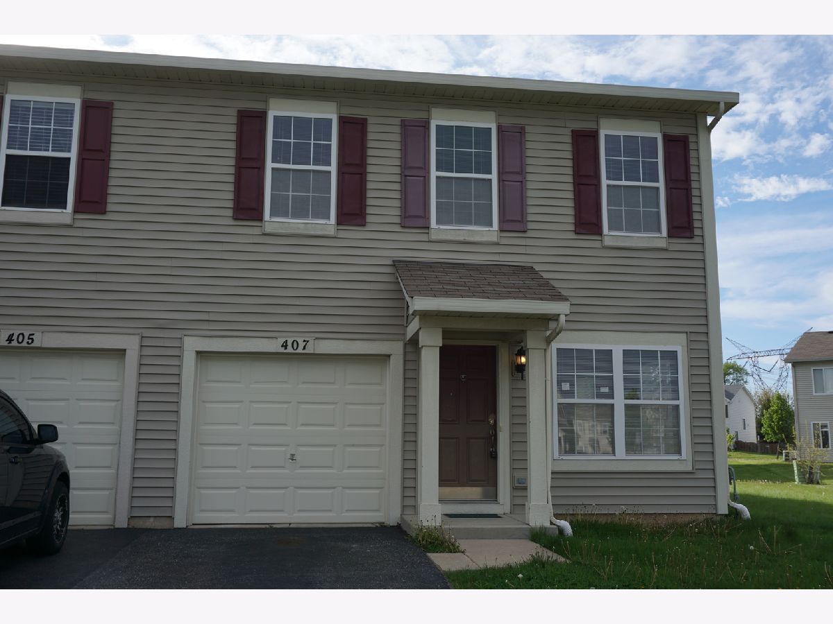 Homes & Townhomes & Condos Rented Lakewood Springs Plano Illinois, 407 Waubonsee