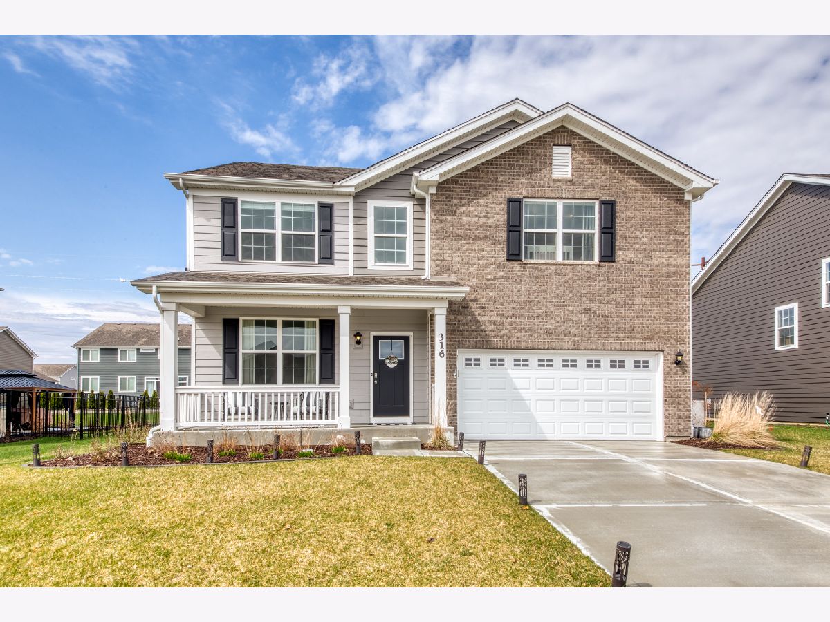 Homes Sold Towne Center Shorewood Illinois, 316 Cronin