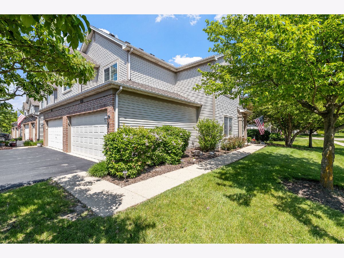 Townhomes & Condos & Homes Sold Woodlands At Oakhurst North Aurora Illinois, 1036 Woodview