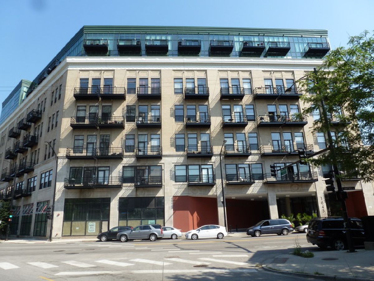 Condominiums Rented Paramount Lofts Chicago Illinois, 1645 Ogden