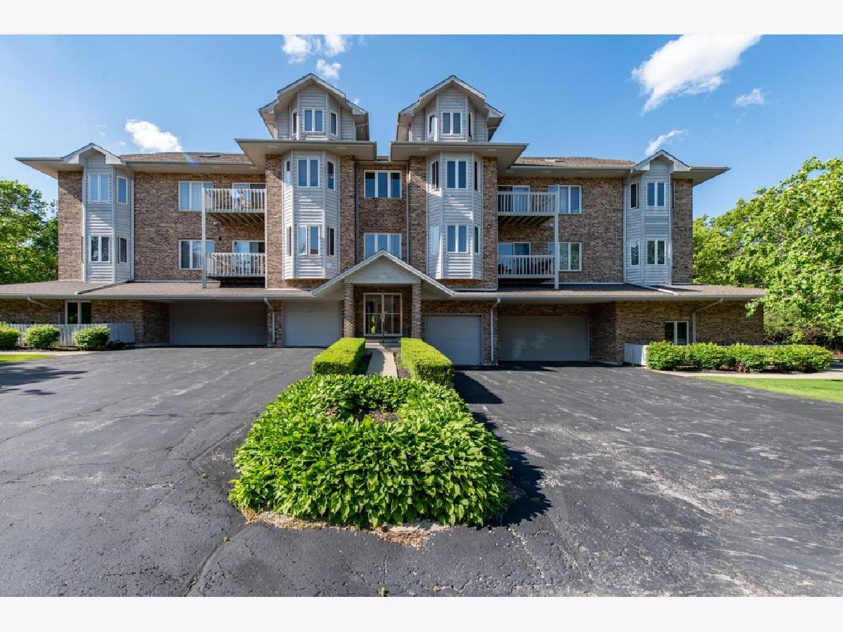 Condominiums Sold The Woods Zion Illinois, 3112 Woodland
