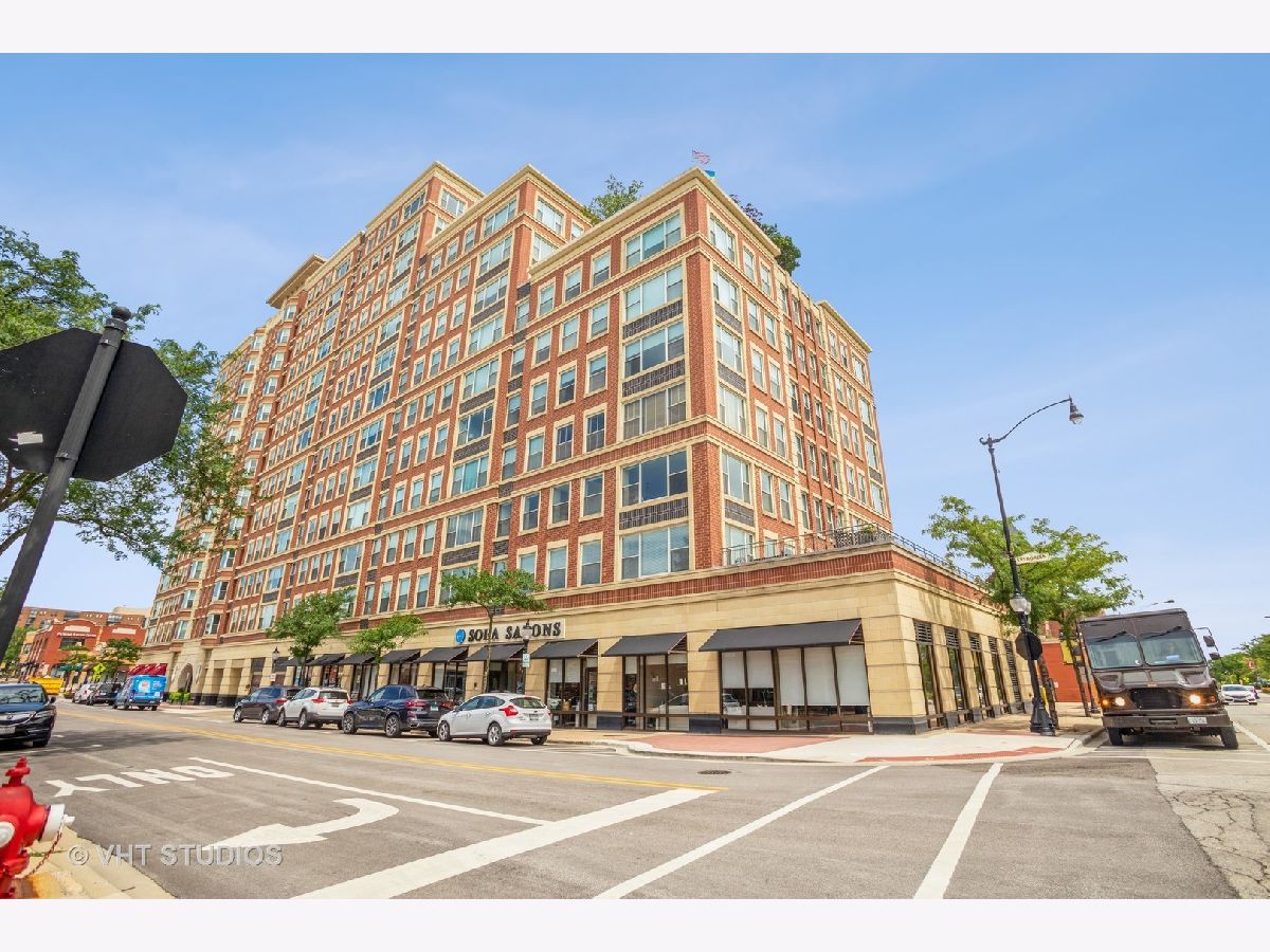 Condominiums Rented Arlington Town Square Arlington Heights Illinois, 77 Evergreen