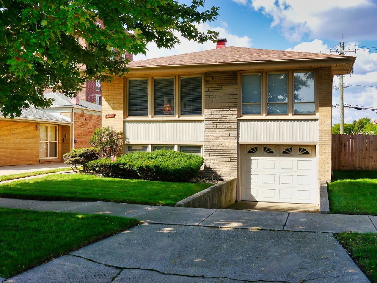 Homes Sold Pill Hill Valley Chicago Illinois, 9338 East End