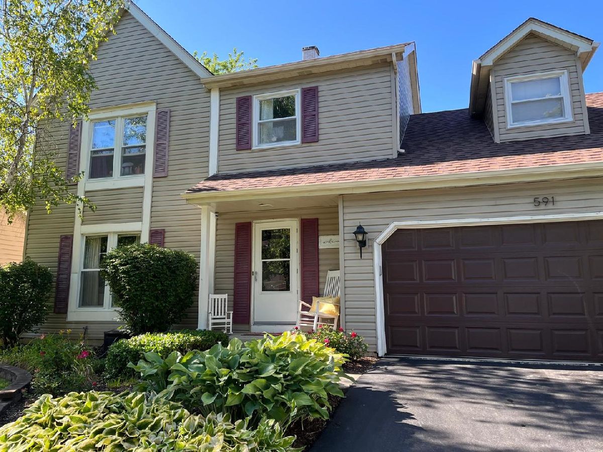 Homes Rented Cedar Glen Naperville Illinois, 591 Roxbury