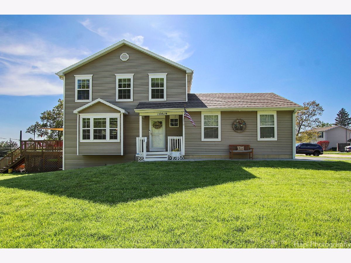 Homes Sold Petite Lake Highwoods Lake Villa Illinois, 24849 Park