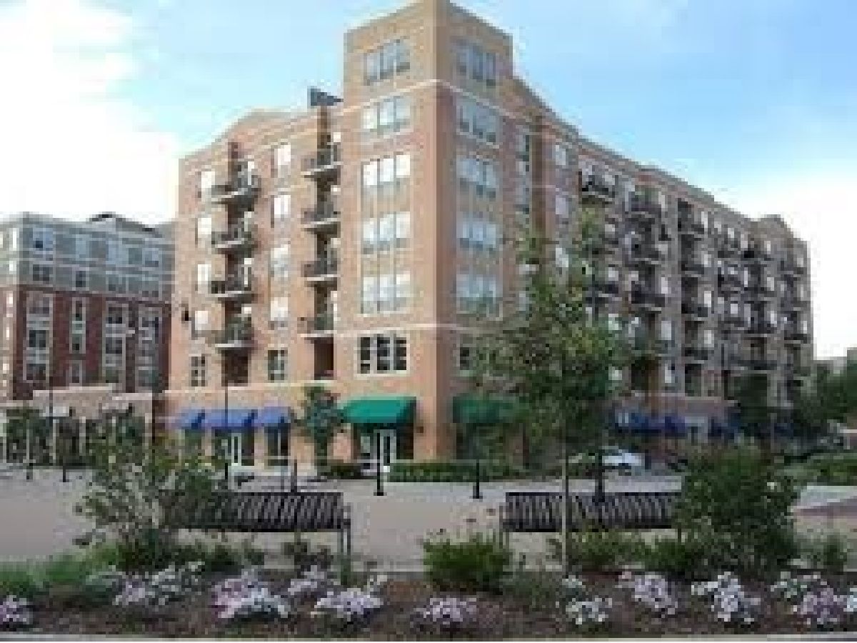 Condominiums Rented Metropolitan Square Des Plaines Illinois, 656 Pearson
