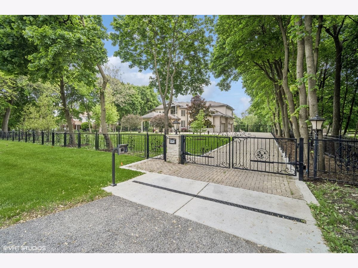 Homes Sold East Glenview Glenview Illinois, 1317 Wagner