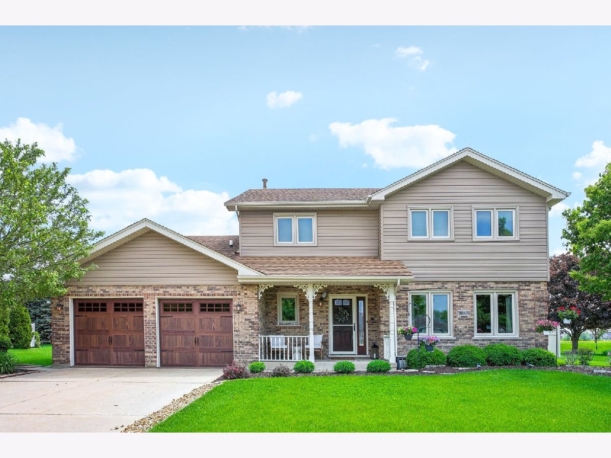 Homes & Townhomes Sold Marley Creek Mokena Illinois, 18809 Dickens