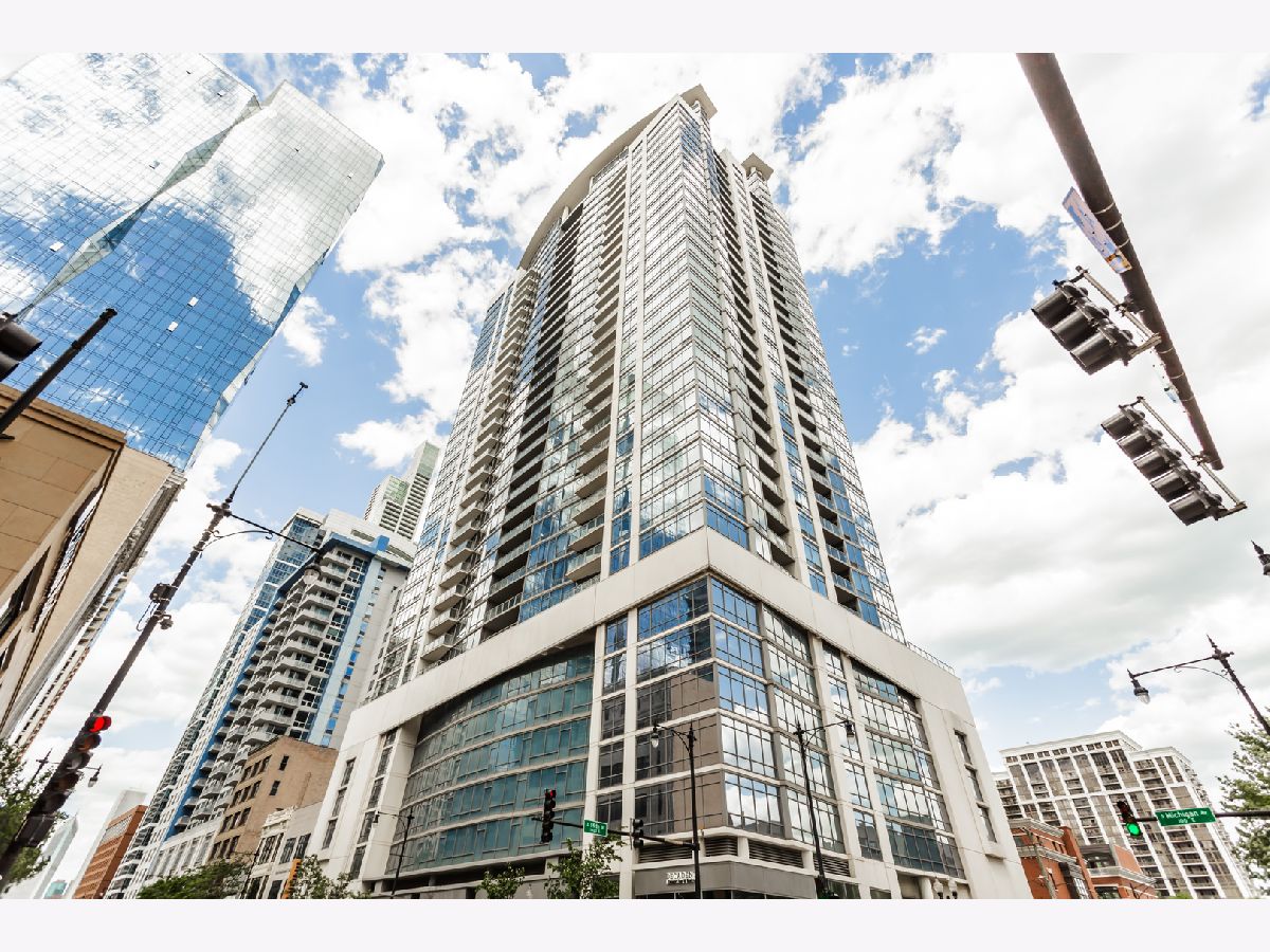 Condominiums Rented 1400 Museum Park Chicago Illinois, 100 14th