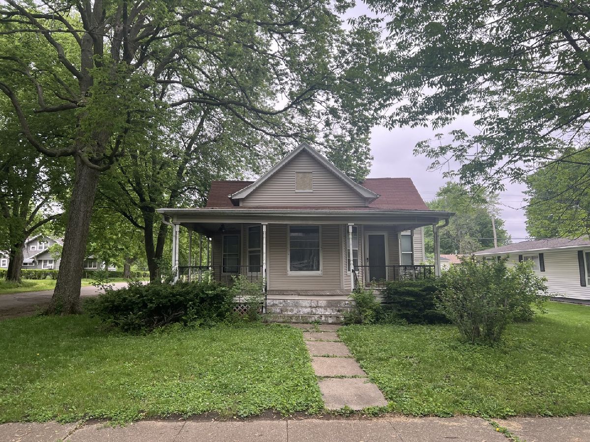  Sold San Jose Illinois, 220 Race