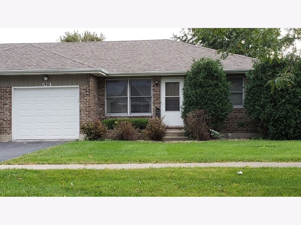 Rented Harvard Illinois, 1401 10th