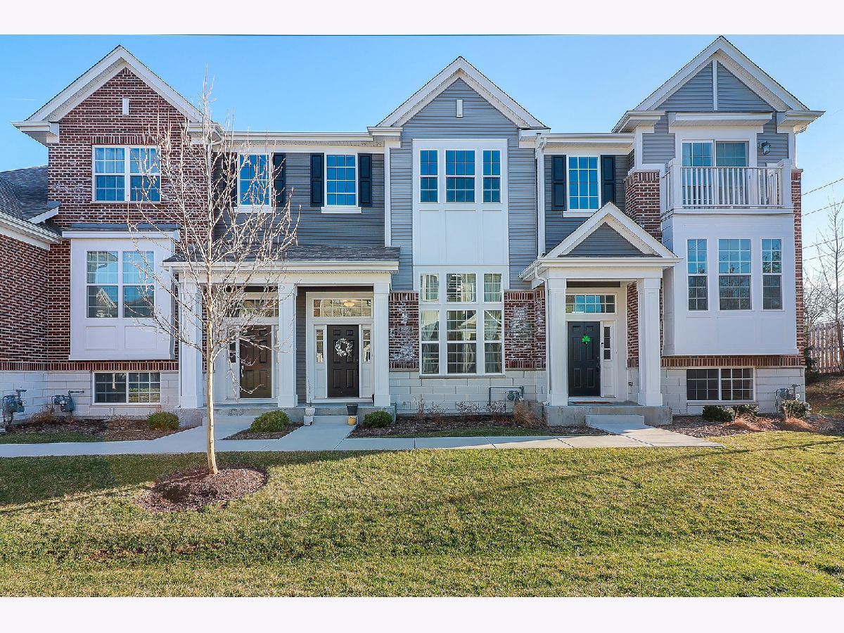 Townhomes Sold Emerson Park Naperville Illinois, 4474 Monroe