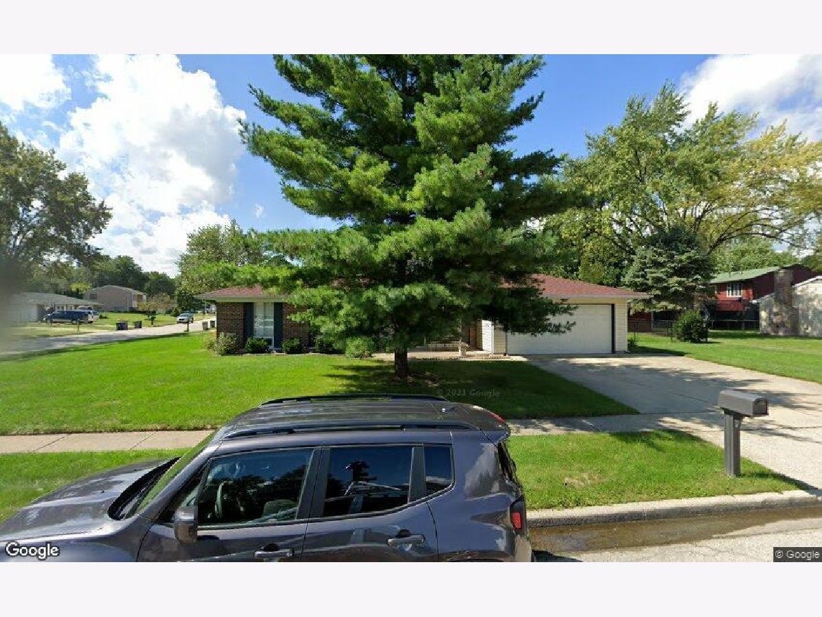 Homes & Condos & Townhomes Sold Parkwood Elgin Illinois, 1207 Corley