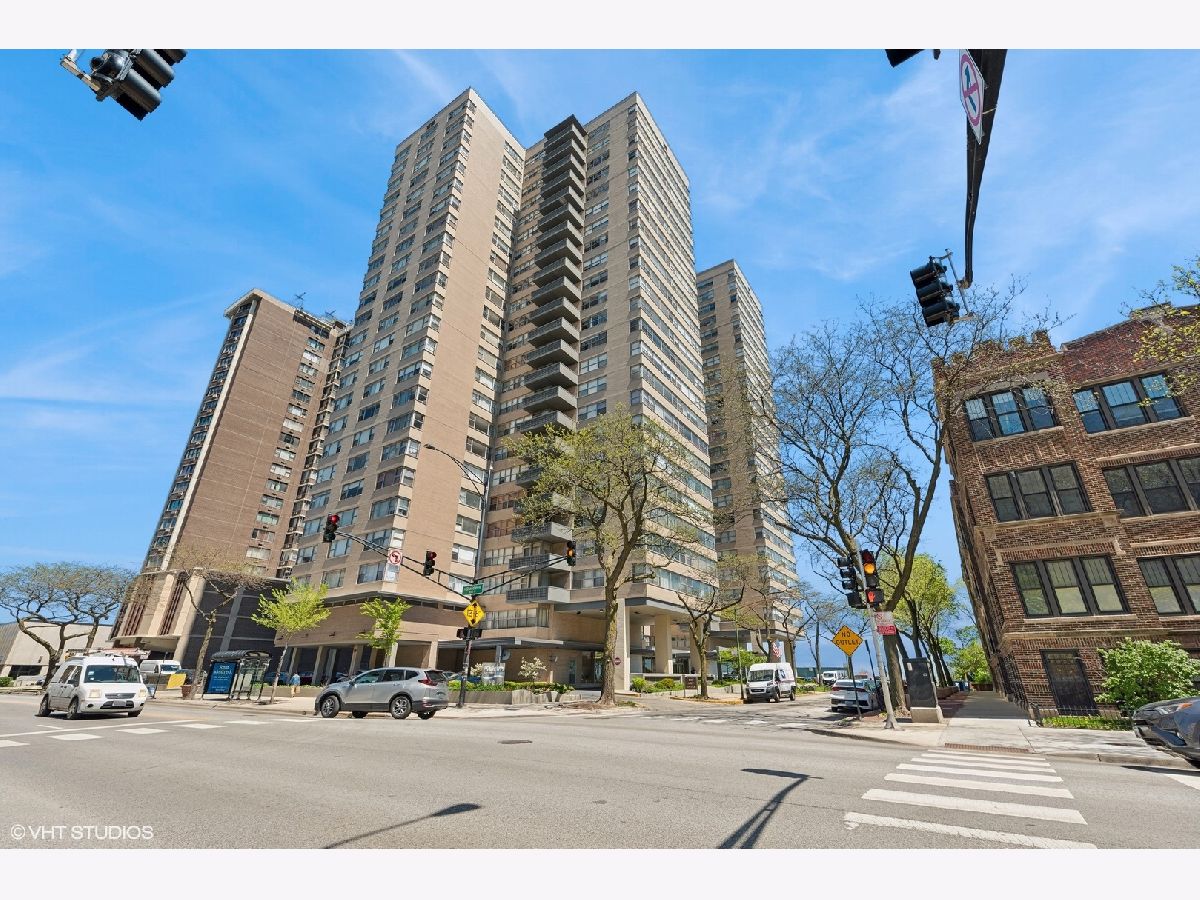 Condominiums Sold Shoreline Towers Chicago Illinois, 6301 Sheridan