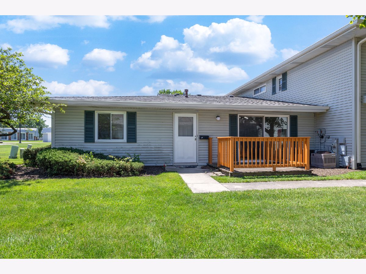 Condos & Townhomes Sold Weathersfield Lake Schaumburg Illinois, 205 Barcliffe