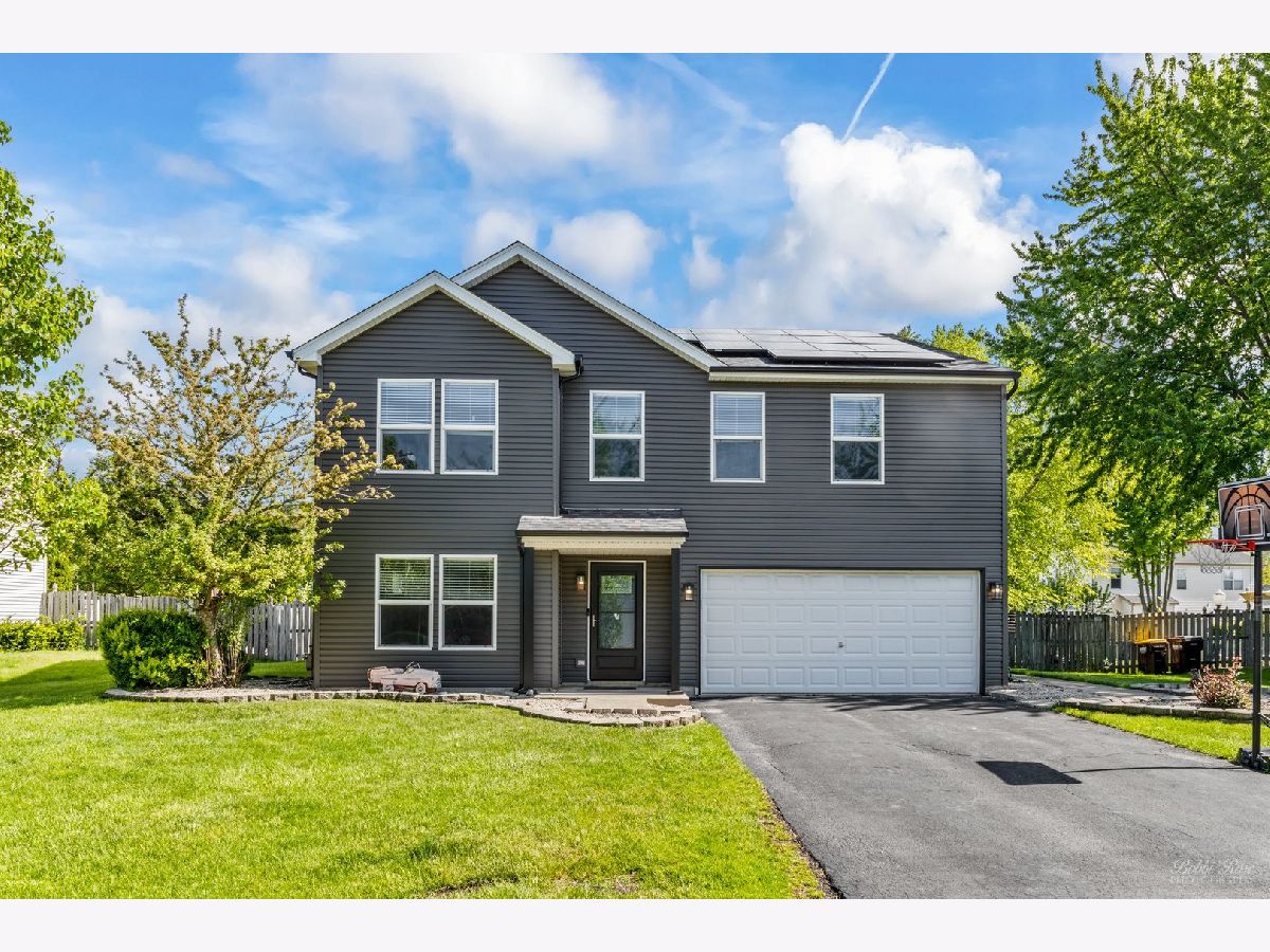 Homes Sold Farmington Fields Belvidere Illinois, 2418 Fairfield