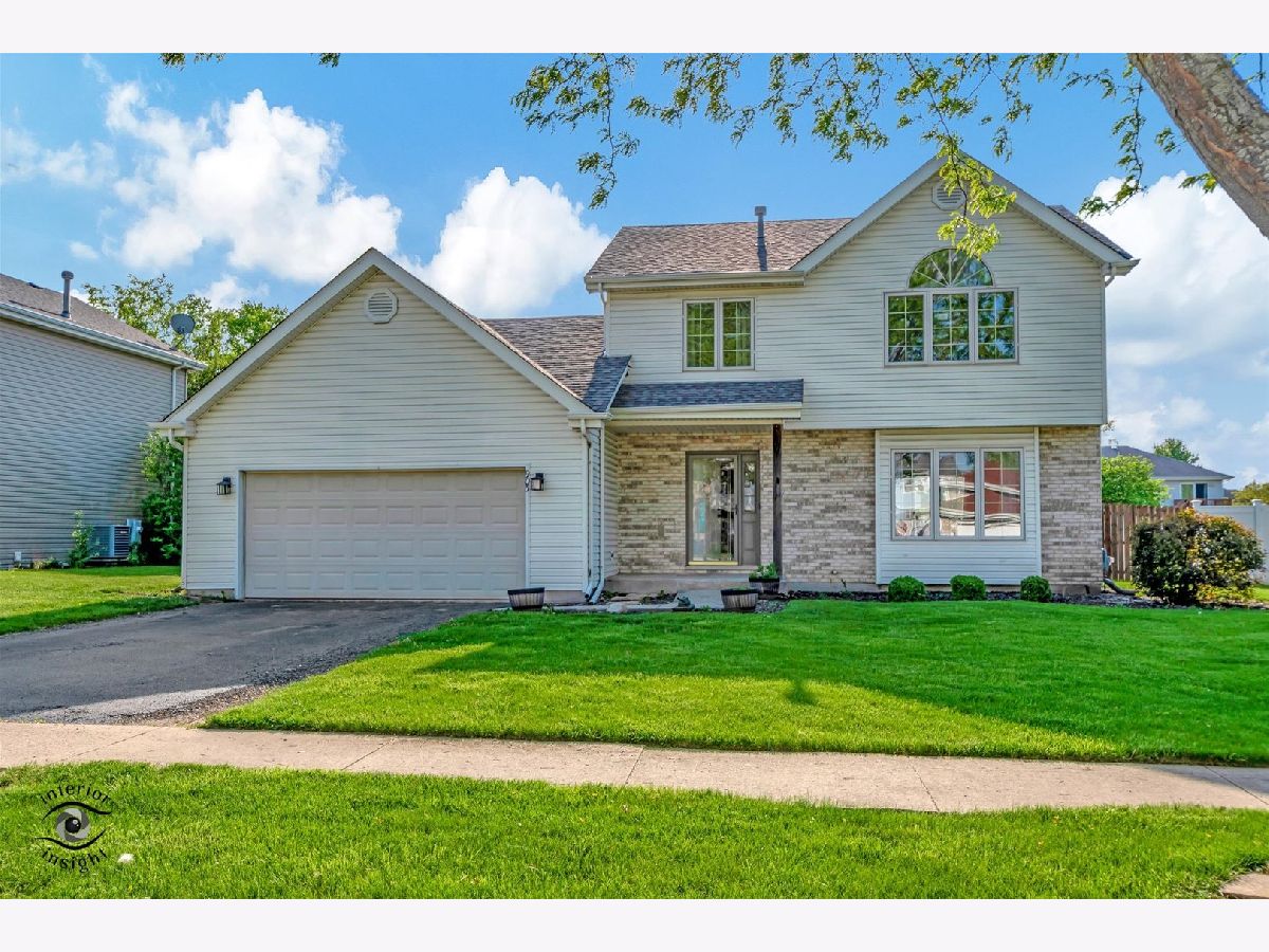 Homes & Condos & Townhomes Sold Meadowbrook Elwood Illinois, 903 Cottonwood