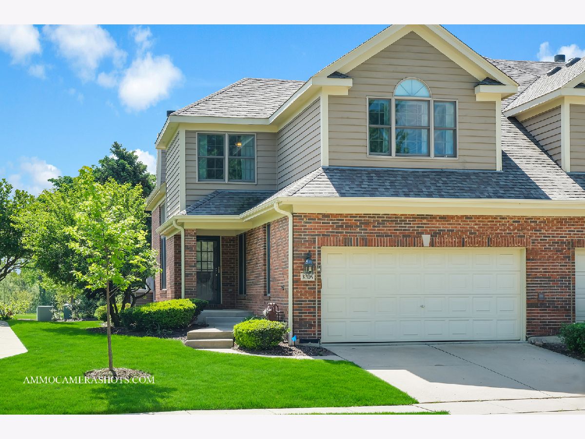Homes & Townhomes Sold Kingswood St Charles Illinois, 3709 King George
