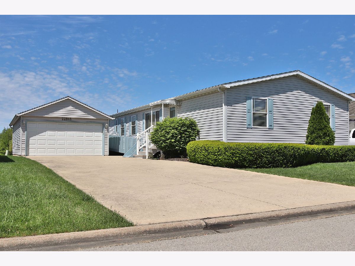 Subdivision Sold Gateway Frankfort Illinois, 22948 Pinehurst