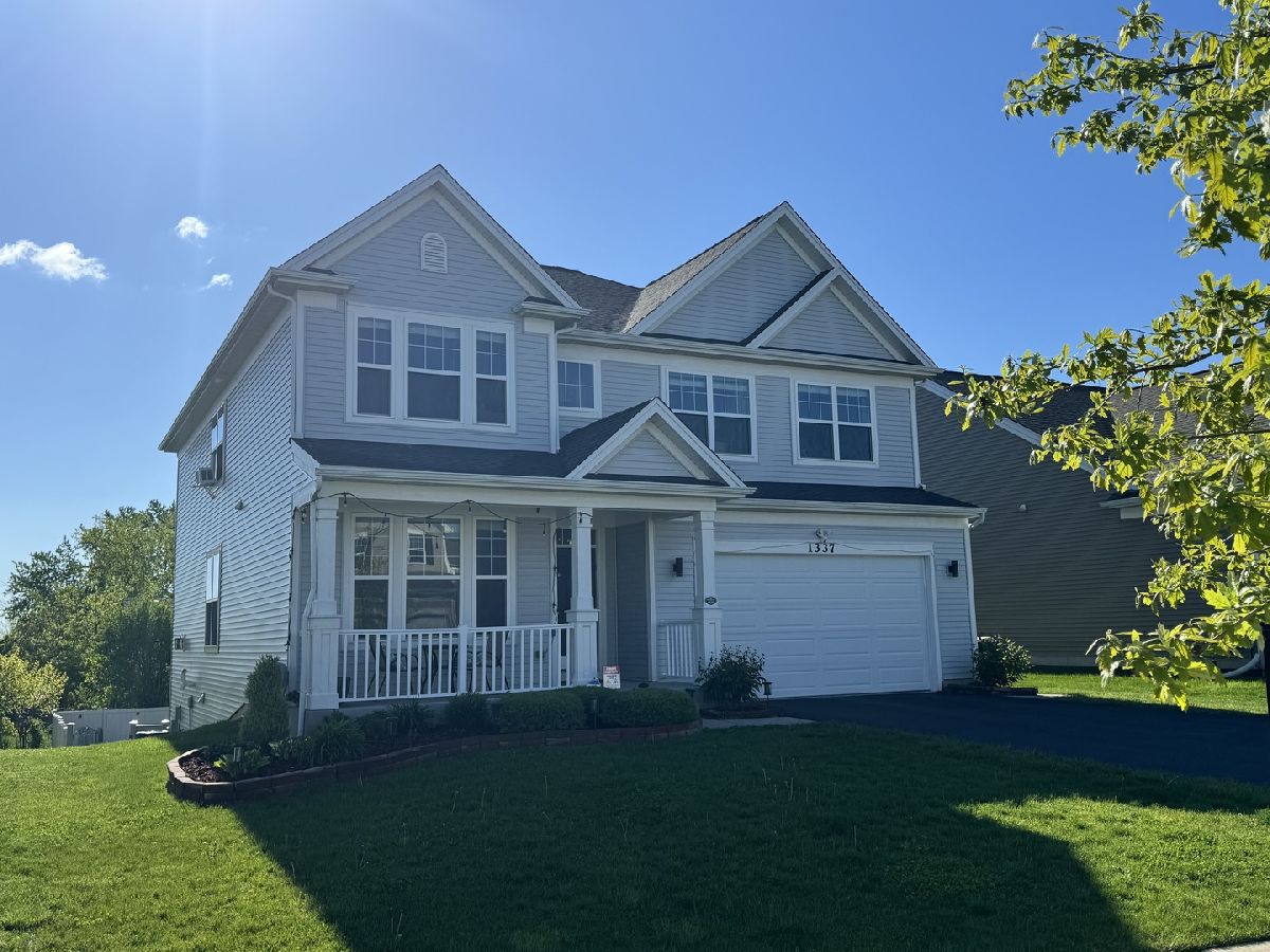 Homes Sold Orchard Meadows Mundelein Illinois, 1337 Courtland