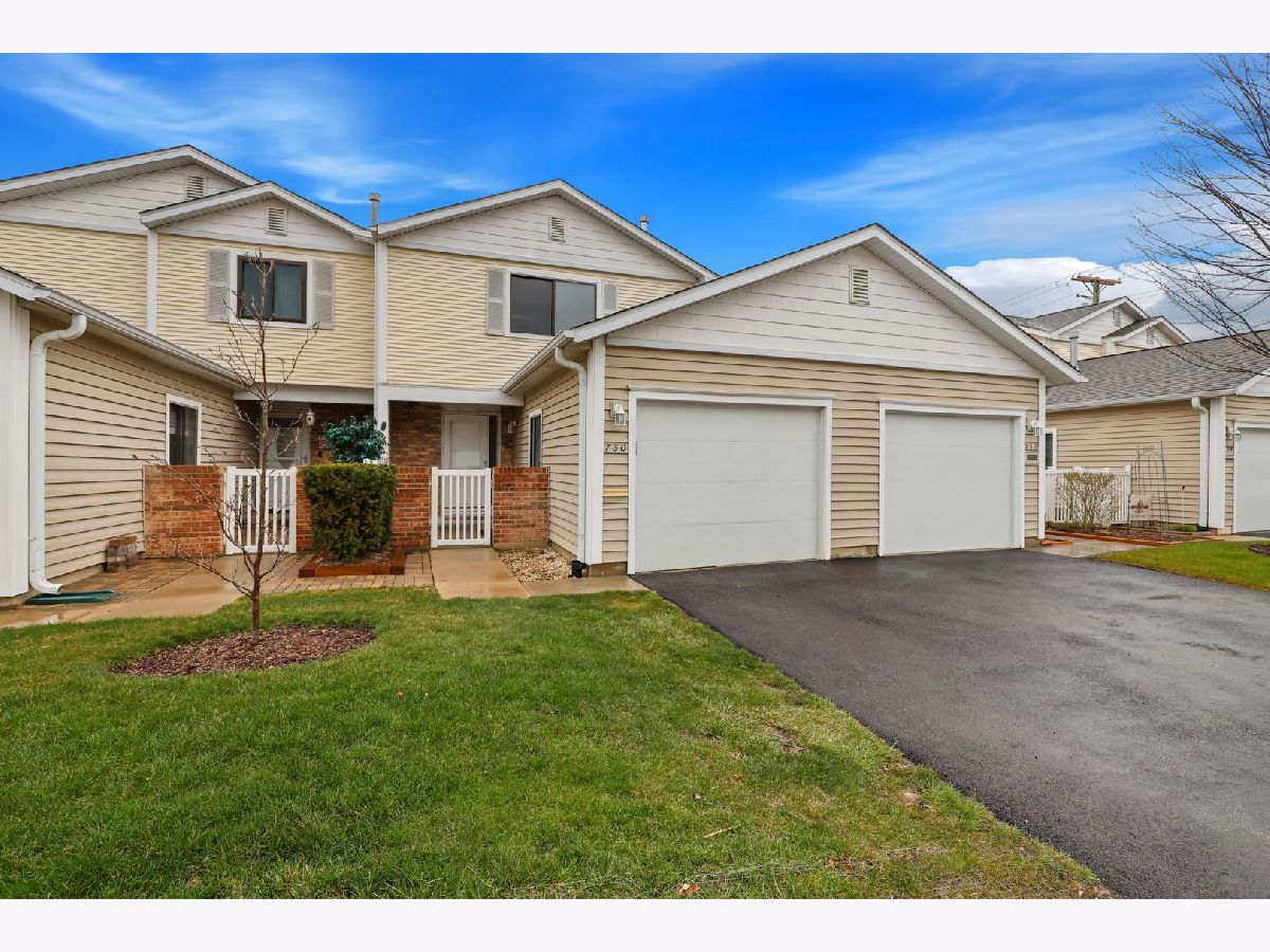 Townhomes & Condos Sold Dunbar Lakes Schaumburg Illinois, 730 Starboard