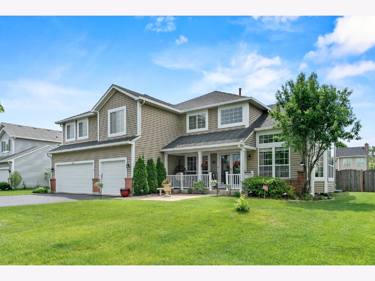 Homes Sold Longmeadow Estates Mundelein Illinois, 2411 Somerset