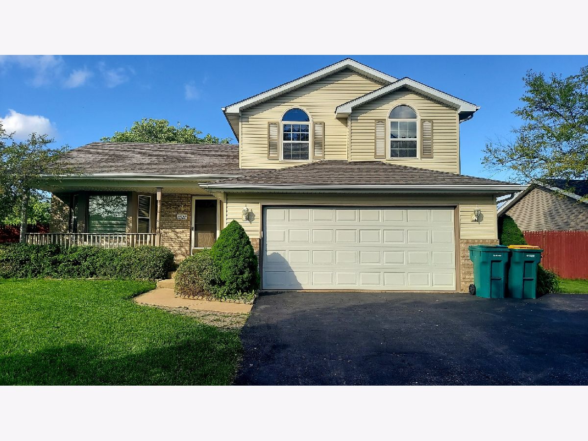 Homes Rented Mayfair Plainfield Illinois, 2828 Ruth Fitzgerald