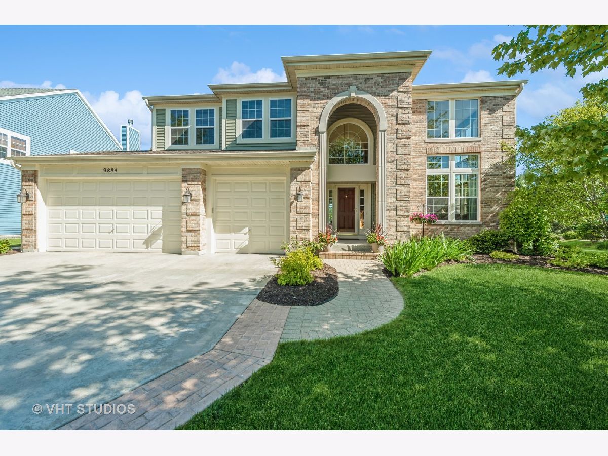 Homes & Townhomes & Condos Sold Covington Lakes Huntley Illinois, 9884 Fairfield