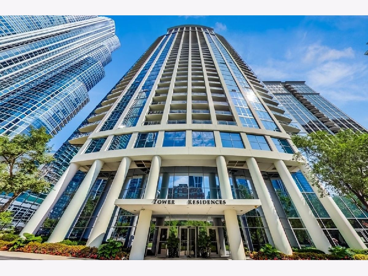 Condominiums Sold Museum Park Tower Iv Chicago Illinois, 1235 Prairie
