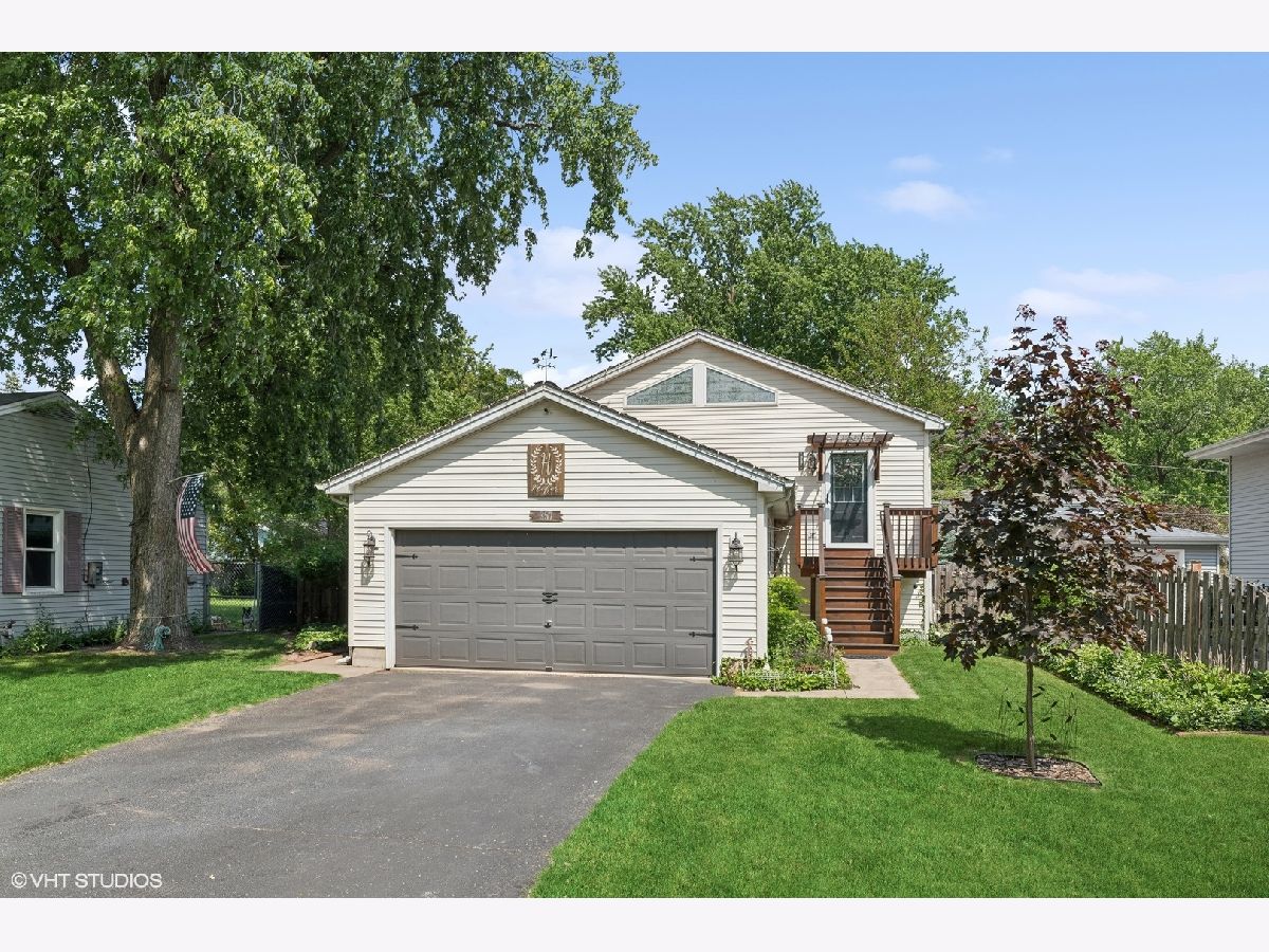 Homes Sold Crystal Lake Gardens Crystal Lake Illinois, 357 Charlotte