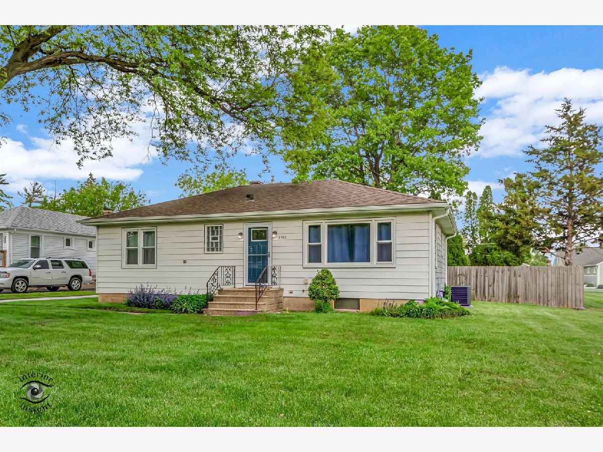 Homes Sold Richland Crest Hill Illinois, 2212 Lynwood