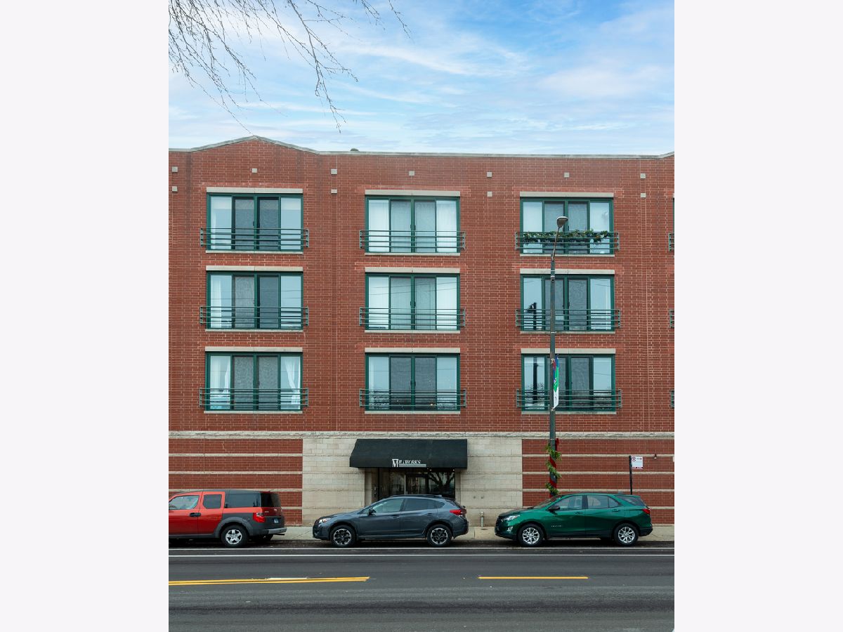 Condominiums Rented Millworks Lofts Chicago Illinois, 2011 Belmont