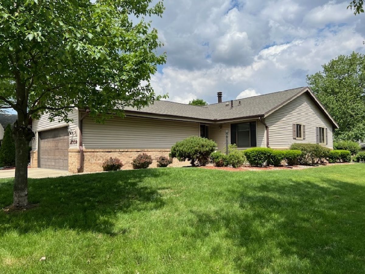 Condominiums & Homes Sold Eagle Ridge Urbana Illinois, 2009 Eagle Ridge