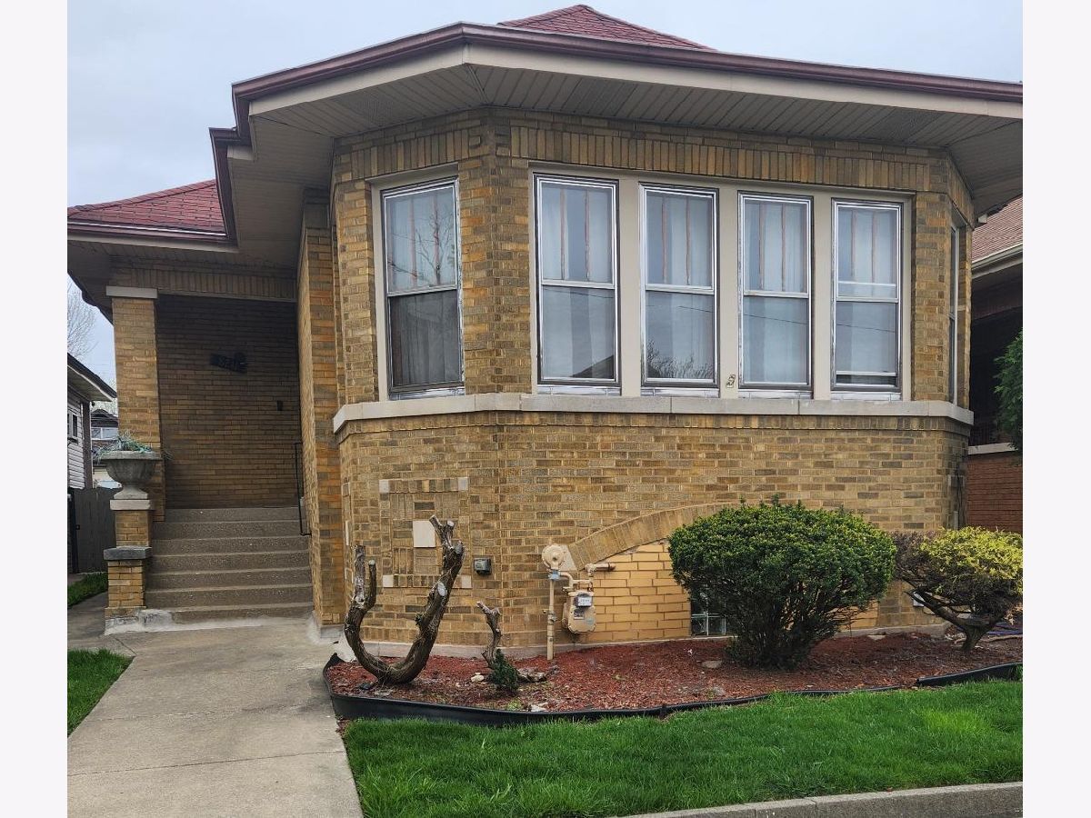 Homes Sold Gresham Chicago Illinois, 8241 Aberdeen