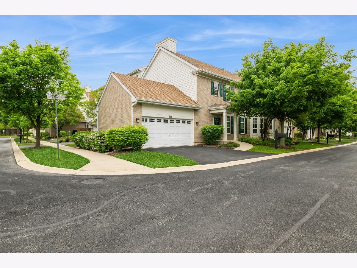 Townhomes Sold Forest Glen Carol Stream Illinois, 631 Belmont