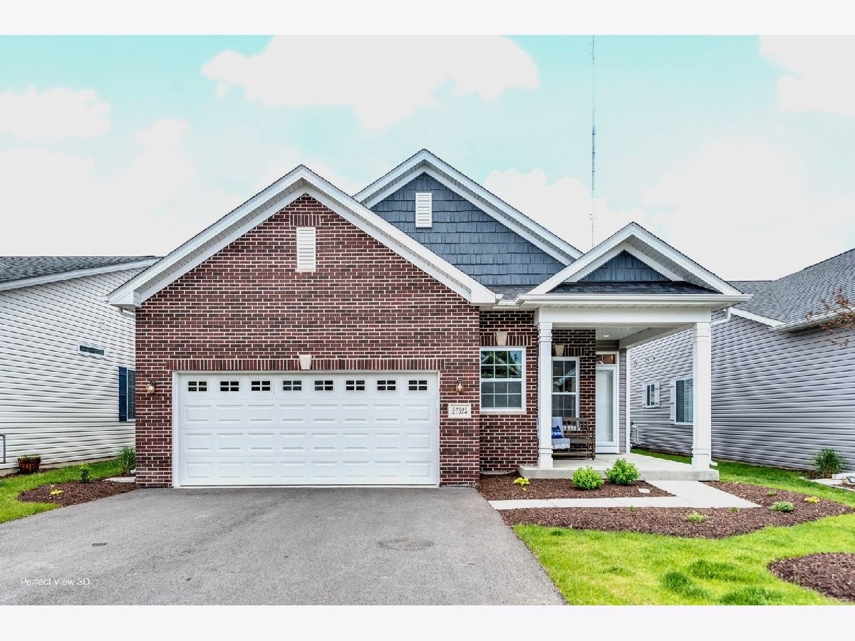 Townhomes & Homes Sold Keating Pointe Channahon Illinois, 27324 Macura