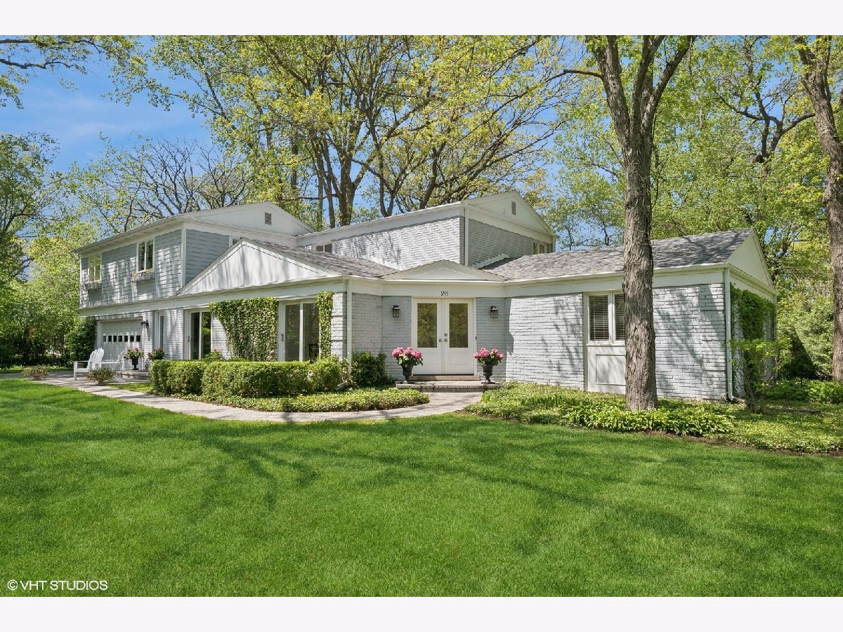 Homes Sold H.o. Stone Lake Forest Illinois, 26 Louis